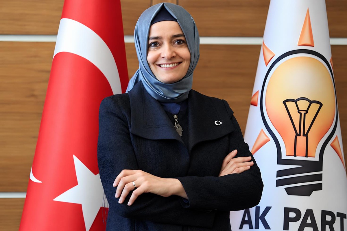 AK Parti\'den Fatma Betül Sayan Kaya\'nın istifası sonrası ilk açıklama