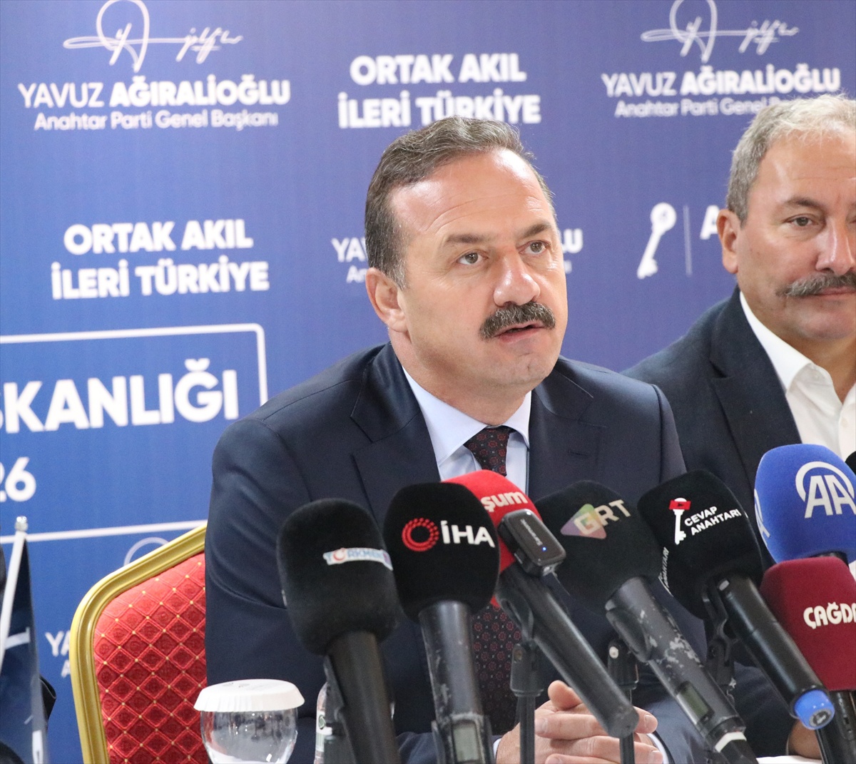 Anahtar Parti Genel Başkanı Ağıralioğlu, Gaziantep\'te basın toplantısı düzenledi