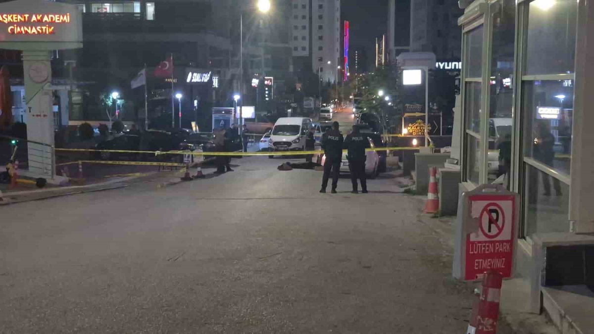 Ankara Çankaya\'da silahlı kavgada 1 kişi öldü, 1 yaralı; 3 kişi gözaltına alındı
