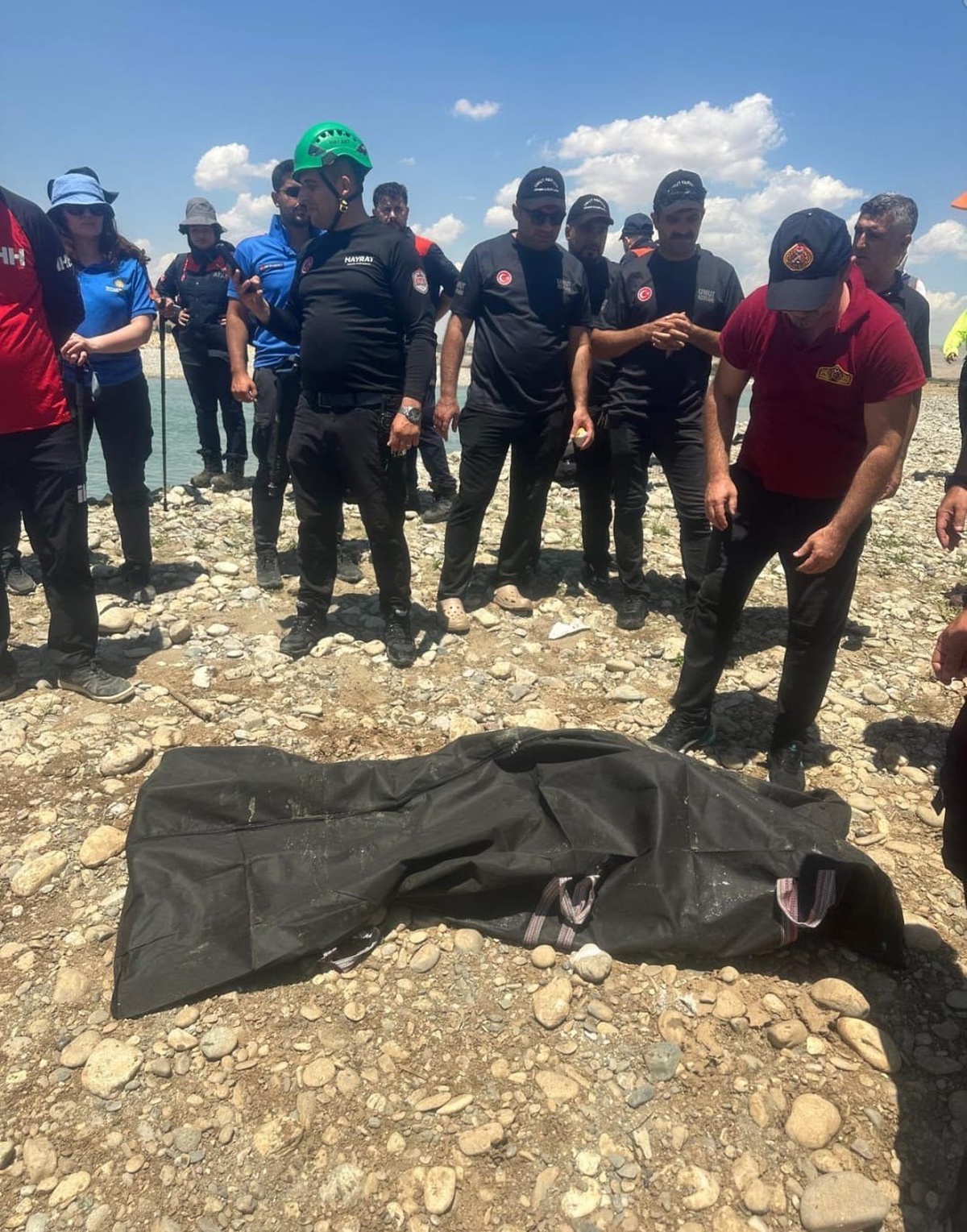 Batman Çayı\'na düşen 14 yaşındaki çocuğun cansız bedeni bu sabah bulundu