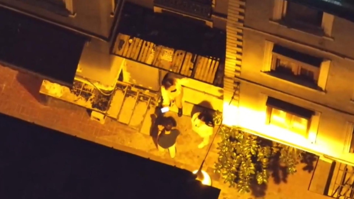 Beyoğlu\'nda dronlu denetimde fuhuş pazarlığı belirlendi, 17 işletmeye ceza uygulandı