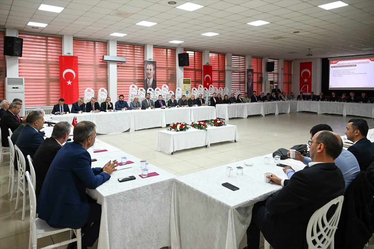 Kırklareli\'nde okul müdürleri 7 bakanlık güvenlik protokolünü görüştü