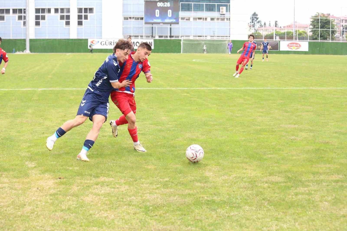 TFF 3. Lig 4. haftasında Karabük İdmanyurdu, deplasmanda Pazarspor\'u 1-0 mağlup etti