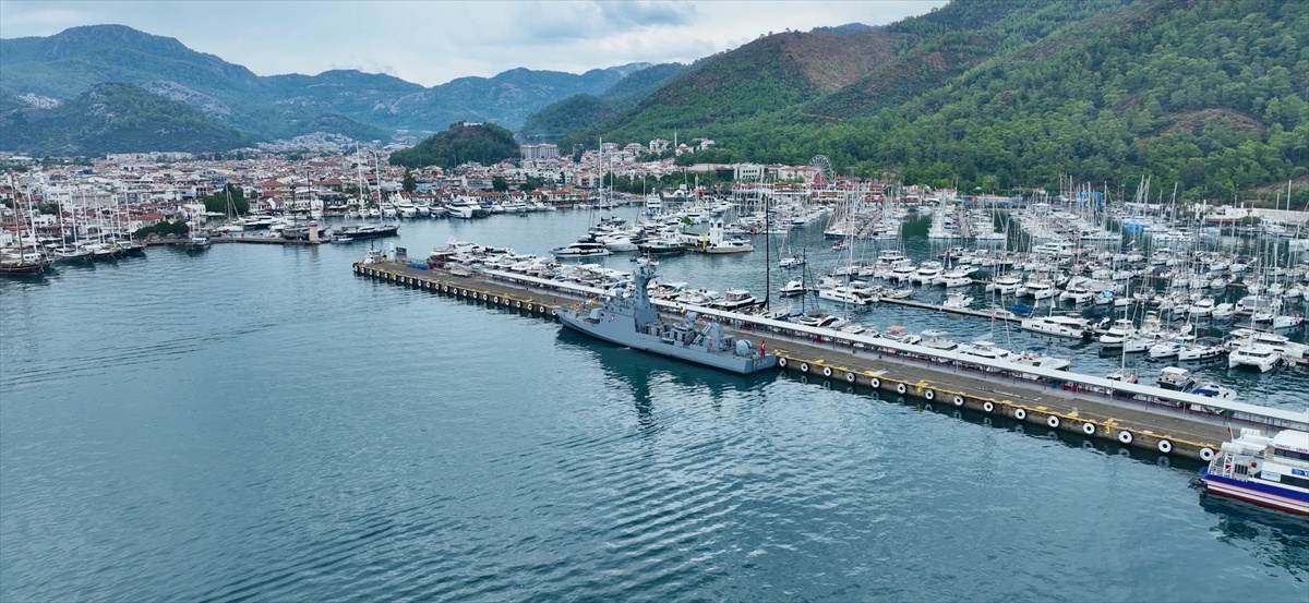 TCG Zıpkın, Preveze Deniz Zaferi\'nin 488. yıl dönümünde Marmaris\'te ziyarete açıldı