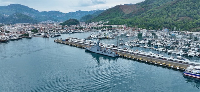 TCG Zıpkın, Preveze Deniz Zaferi'nin 488. yıl dönümünde Marmaris'te ziyarete açıldı