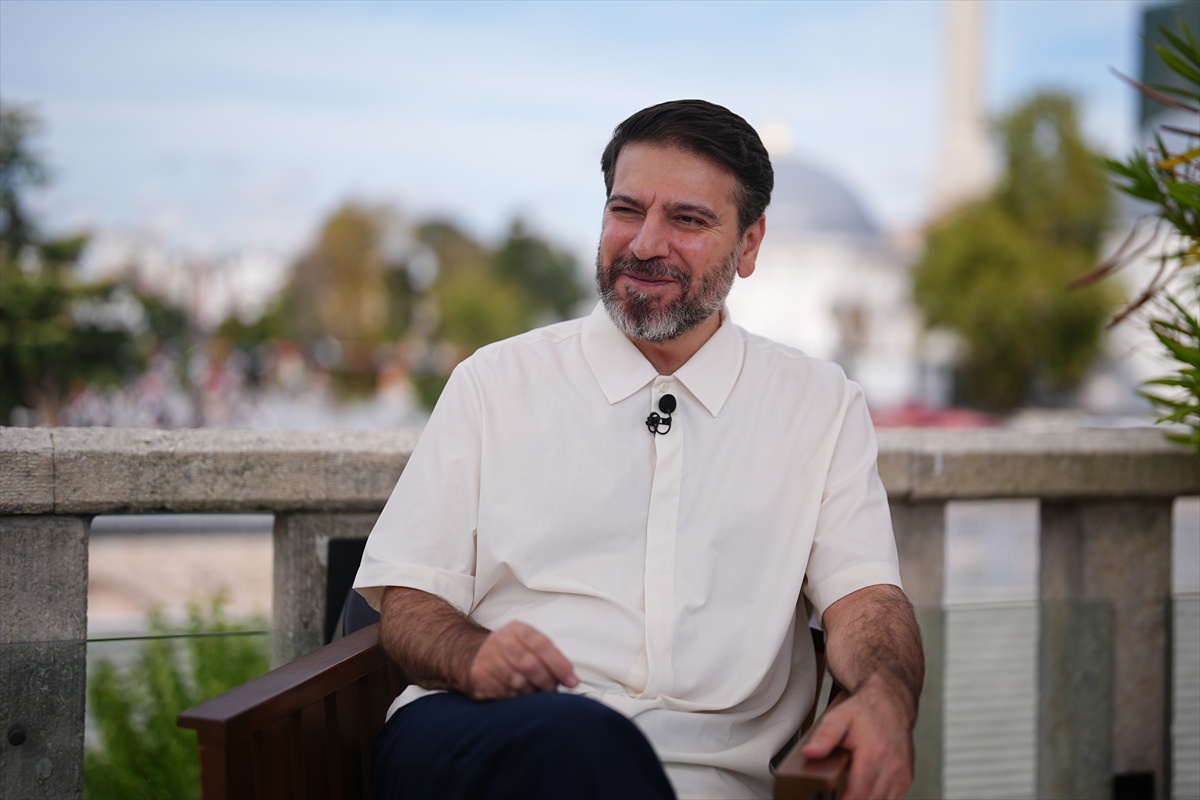 Sami Yusuf, \'Rooted\' ile bugün ve yarın İstanbul Kongre Merkezi\'nde sahne alacak