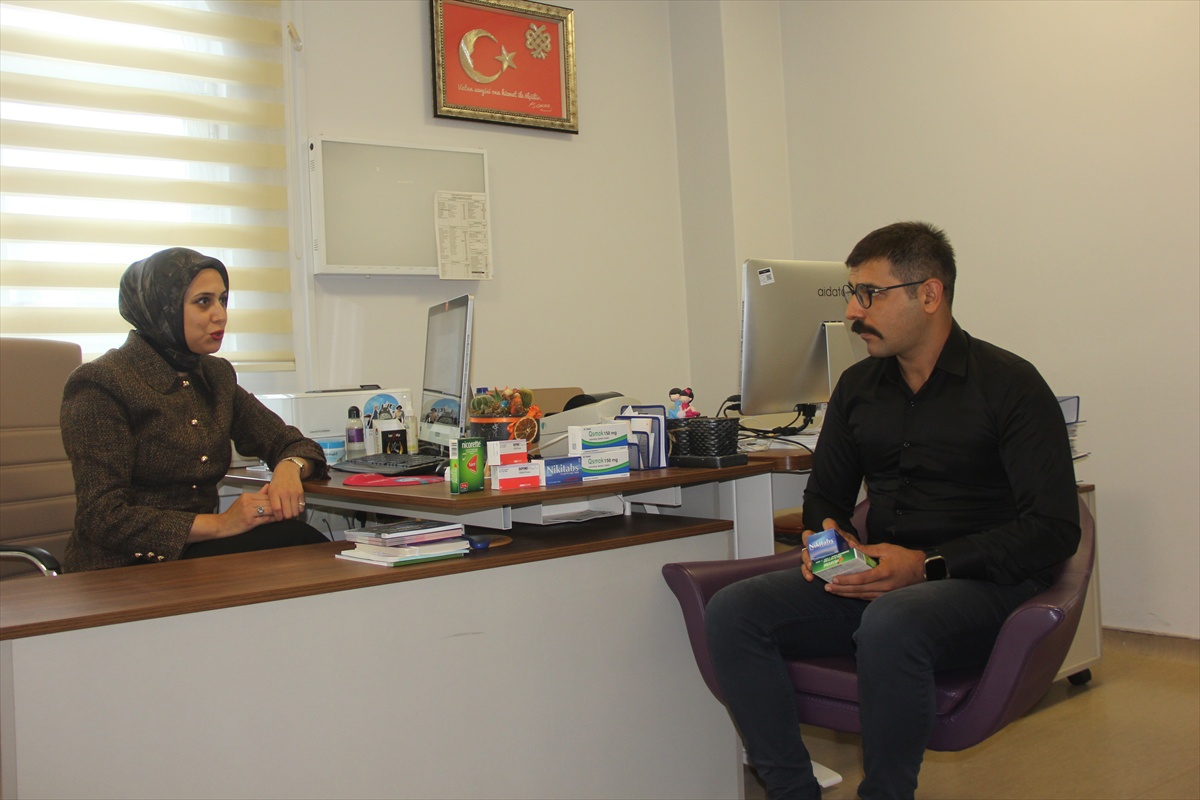 Sivas Zara\'da 8 yaşından beri sigara içen genç, kalp krizi sonrası sigarayı bıraktı