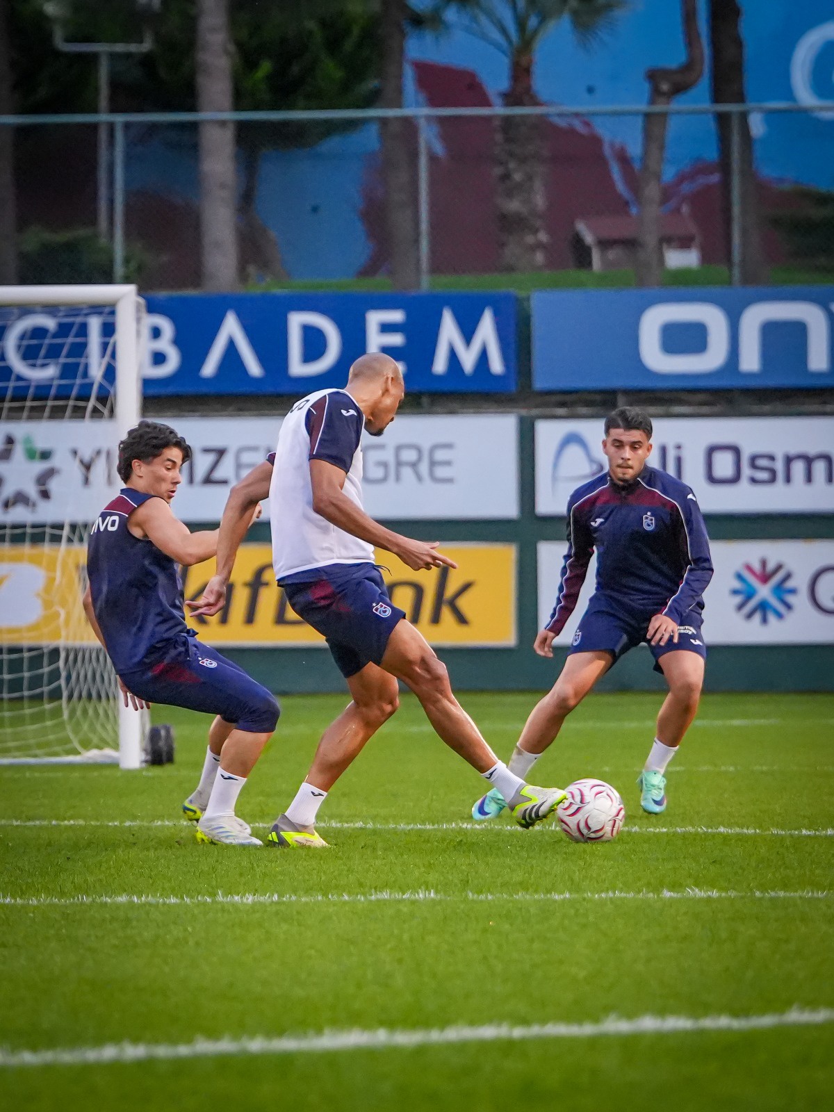 Trabzonspor, Samsunspor maçı hazırlıklarına Thomas Reis yönetiminde başladı