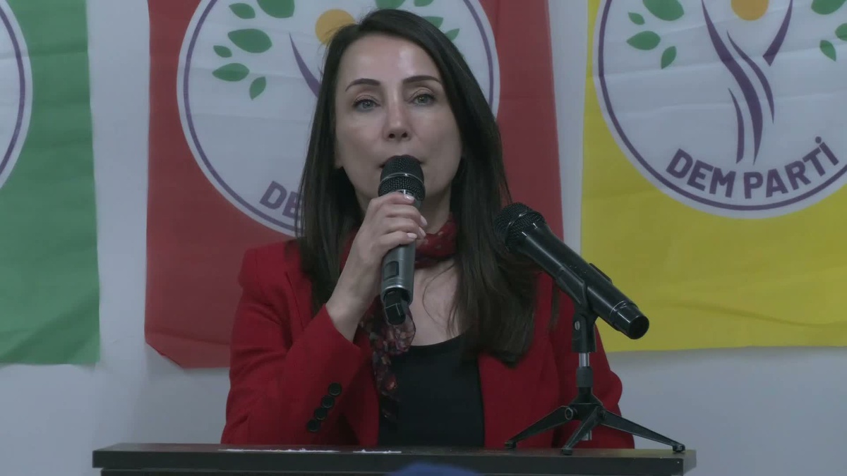 Tülay Hatimoğulları Erzurum\'da Ekim\'de silahların susmasını istedi