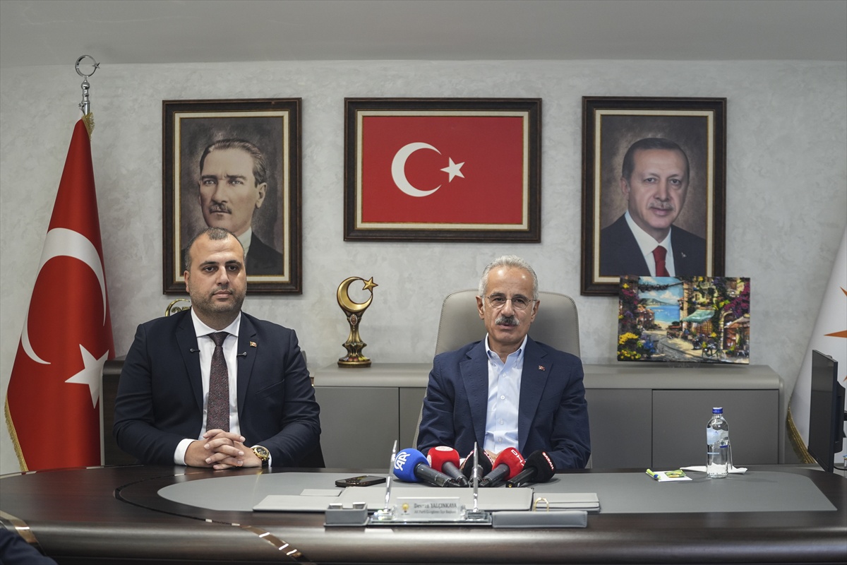 Sarıyer-Kilyos Tüneli için yıl sonu hedefi: Bakan Uraloğlu, Çerkezköy-Kapıkule hızlı tren hattının da gelecek ay açılacağını söyledi