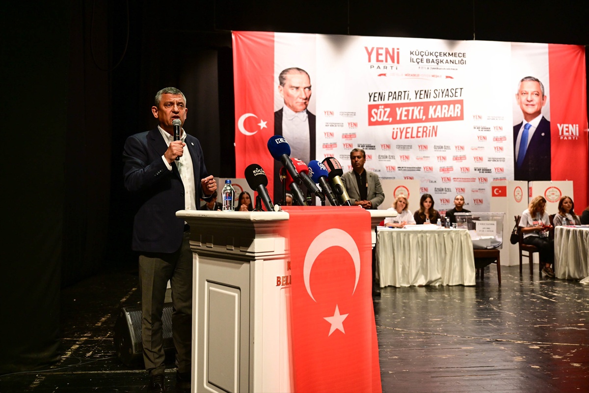 Özgür Özel, Küçükçekmece ön seçiminde adalet ve iktidar hedefini anlattı