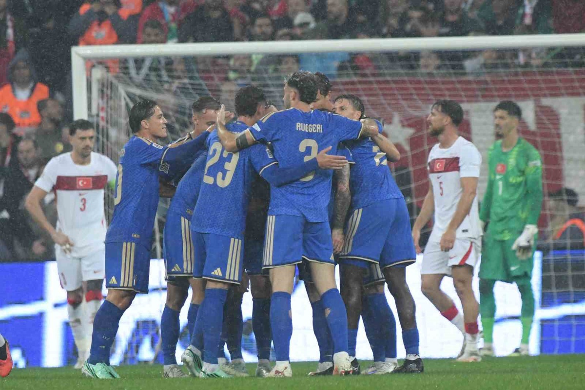 A Milli Futbol Takımı, İtalya karşısında 4-1 kaybederek grupta 2\'de 0 yaptı