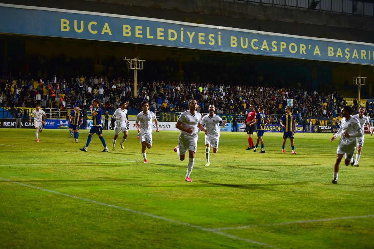 Altay, altyapı ağırlıklı kadrosuyla Bucaspor 1928\'i 2-1 yenip ilk 3 puanını kazandı