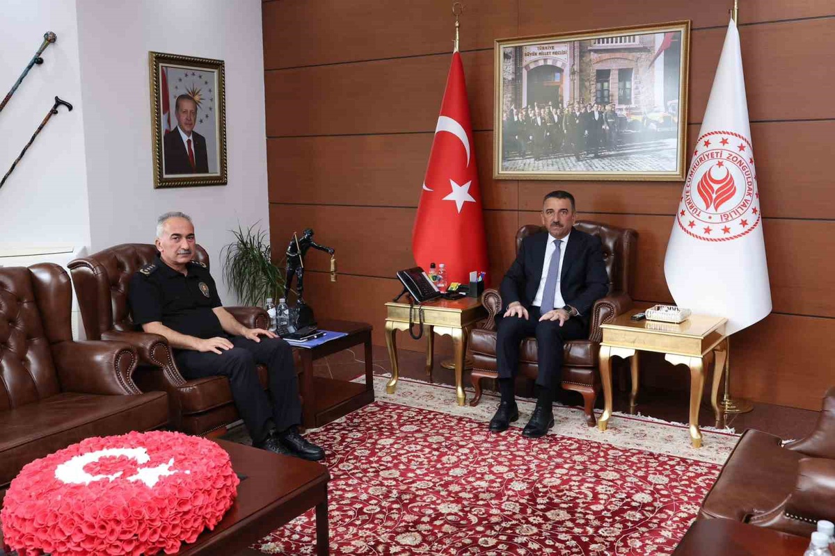 Zonguldak İl Emniyet Müdürü İbrahim Kaba, Vali Hacıbektaşoğlu\'nu ziyaret etti