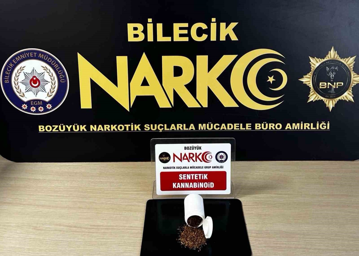 Bilecik\'te narkotik ekipleri bonzai ele geçirdi, 2 şüpheli yakalandı