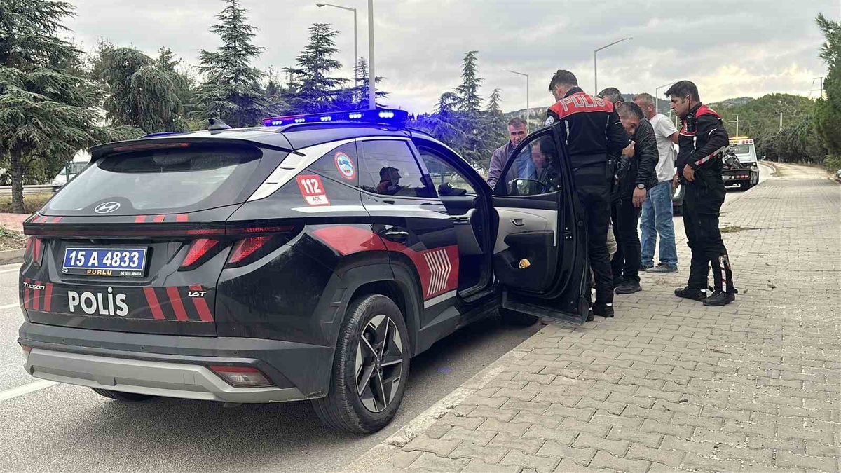 Burdur\'da durdurulan plakasız motosikletin şase ve motor numarası kazınmış çıktı
