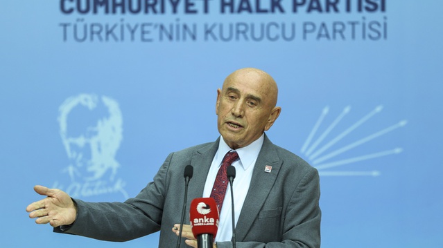 CHP'li Kara, Osmaniye'deki öğretmen ölümü ve Van'daki olay için Tekin'e çağrı yaptı