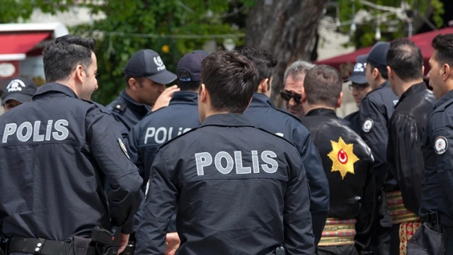 EGM, polislerin iş bırakacağı iddialarını yalanladı
