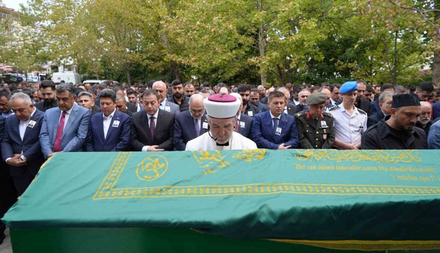 Gazi Fişek Fabrikası'ndaki iş kazasında ölen Ferhat Öz Kırıkkale'de toprağa verildi