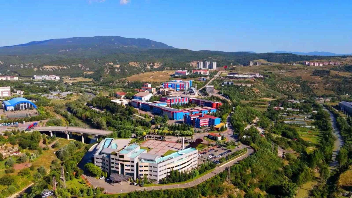 Karabük Üniversitesi GreenMetric 2026\'da Türkiye\'de 74\'üncü, dünyada 715\'inci oldu