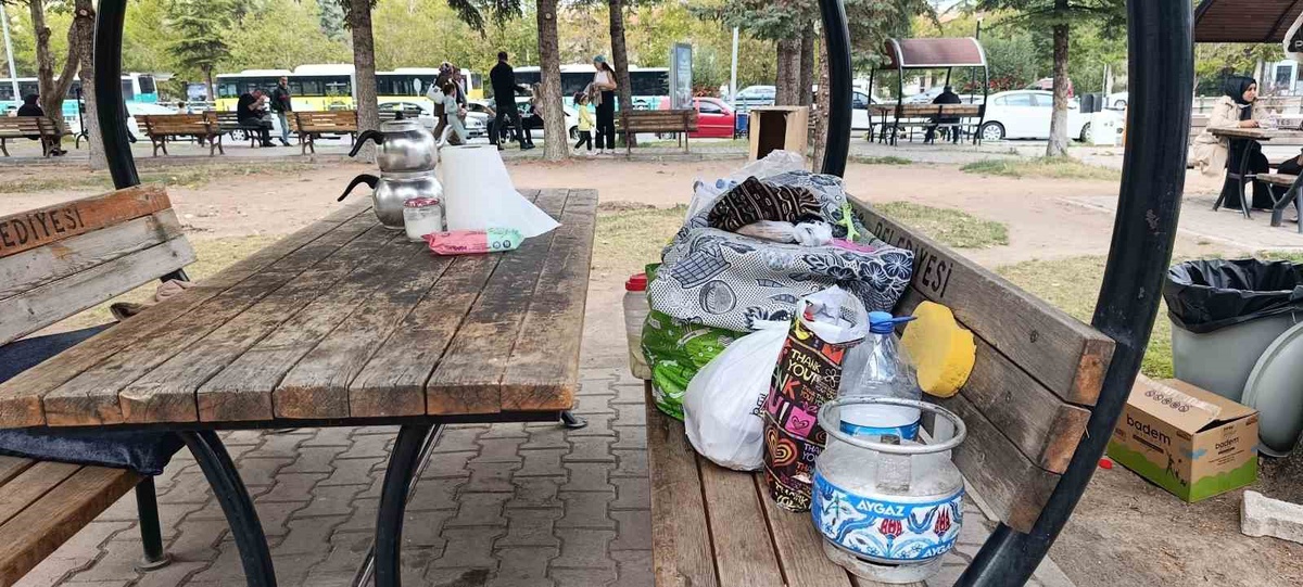 Kayseri\'de kamelyada kaldığı öne sürülen aile, sosyal medya paylaşımlarını yalanladı