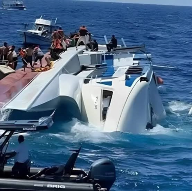 KKTC'de batan geminin bin metre uzağında yapılan taramada 2 naaşa ulaşıldı