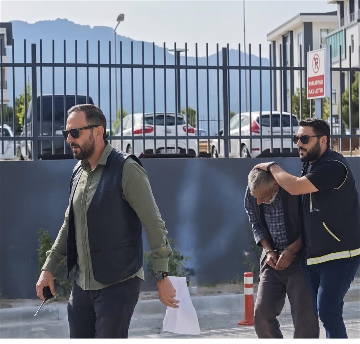 Konya Seydişehir\'de evinde 6 kilo 595 gram uyuşturucu ele geçirilen zanlı tutuklandı