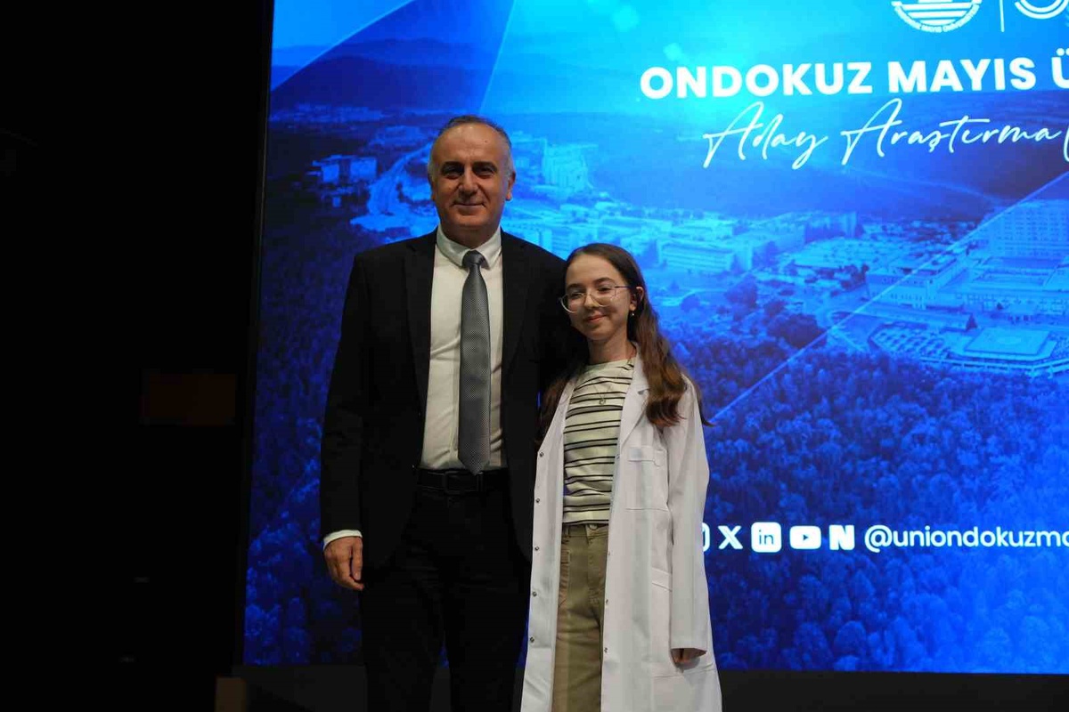 OMÜ Tıp Fakültesi açılış töreninde 250 öğrenci beyaz önlük giydi