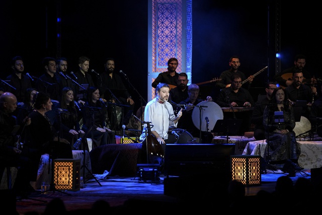 Sami Yusuf İstanbul'da 'We Love Life'ı <a class='keyword-sd' href='/filistin/' title='Filistin'>Filistin</a> soykırımı kurbanlarına ithaf etti