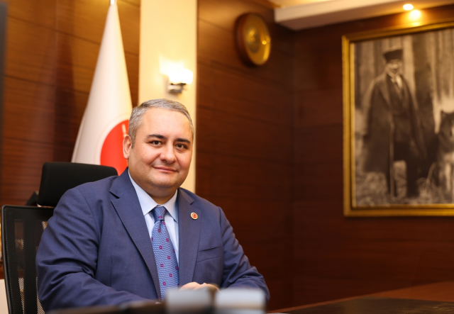 Türkiye’de bir ilk: Keçiören Belediyesi’nden eğitime tam kapsamlı destek paketi