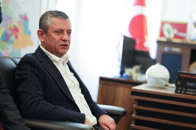 YENİ Parti'nin fon krizine ilişkin 15 maddelik kanun teklifi Meclis'e sunuldu