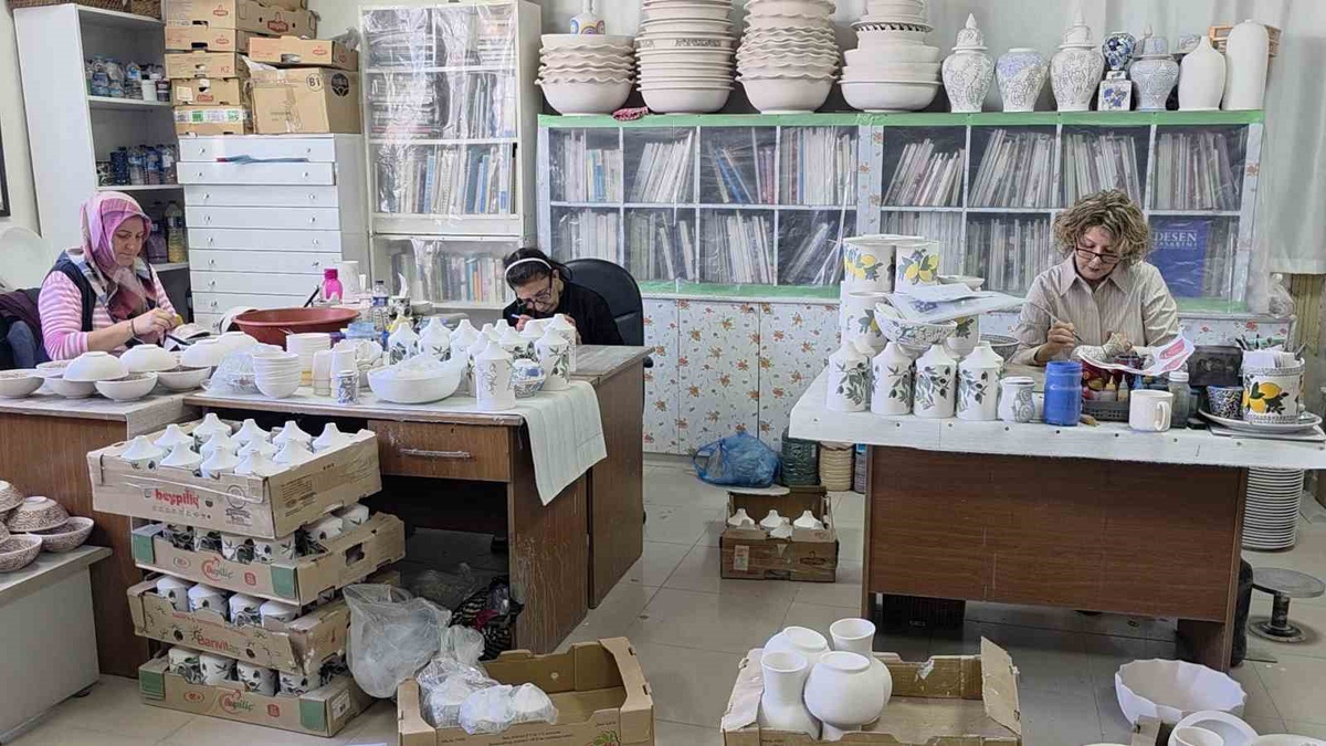 Kütahyalı sanatçı Kıvanç, İtalya Faenza\'daki festivale ilk Türk katılımcı oldu
