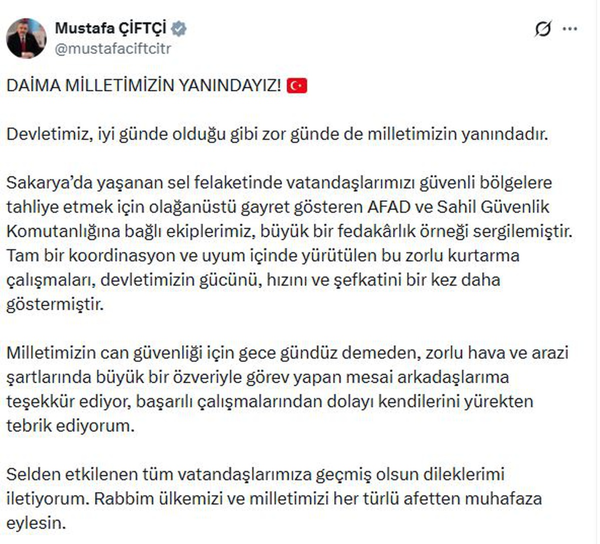 Bakan Çiftçi, Sakarya\'daki selde görev alan AFAD ve Sahil Güvenlik ekiplerini kutladı