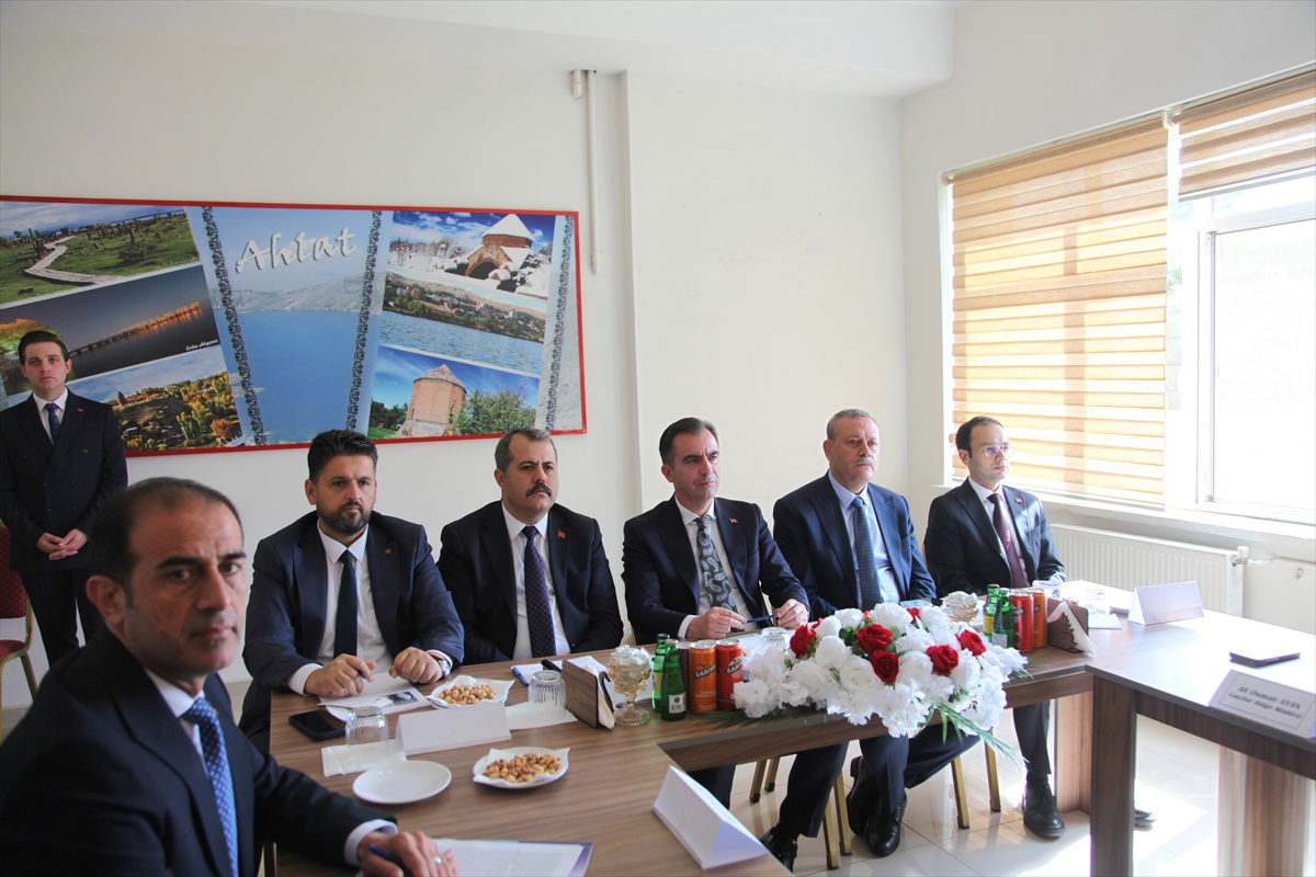 Ahlat\'ta taş işçiliği çalıştayında restorasyon ve aktarım vurgusu yapıldı