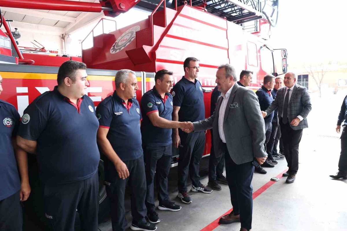 Denizli OSB Yönetim Kurulu, İtfaiye Haftası\'nda itfaiyecilere teşekkür etti