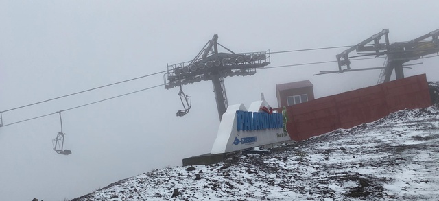 Sonbaharda Erzurum'a kış geldi! Zirve beyaza büründü