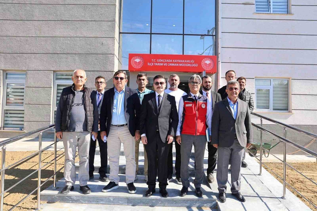 Gökçeada\'da SYDV Mütevelli Heyeti toplandı, yardım talepleri karara bağlandı