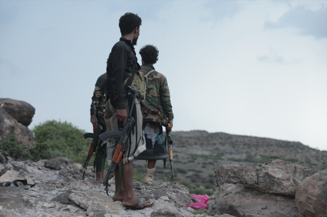 Husiler ilerledi, Yemen alarma geçti! Genel seferberlik ilan edildi