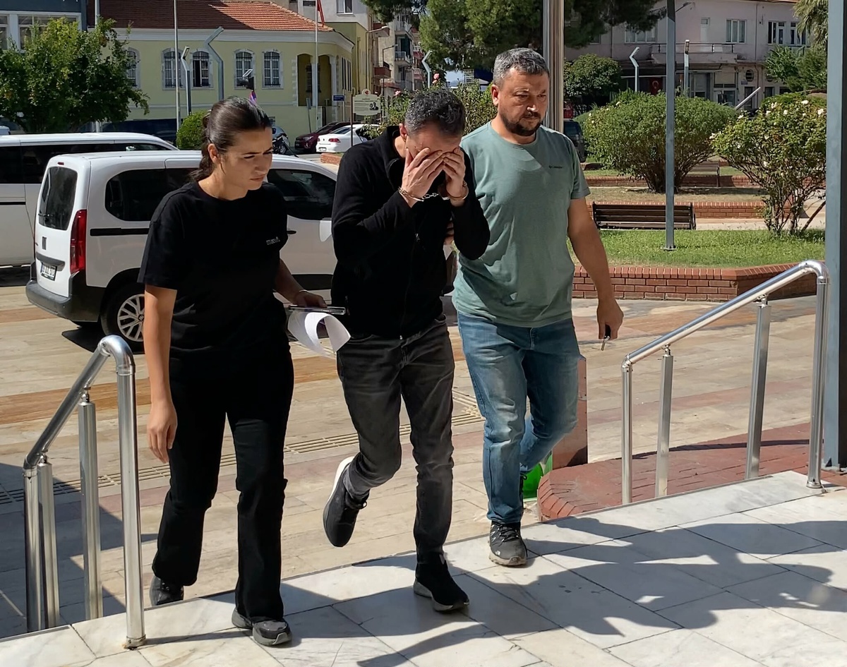 Aydın\'a gelen takside yaklaşık 1 kilo metamfetamin bulundu, şoför tutuklandı