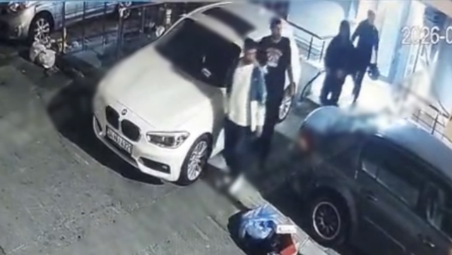 Alacak kavgası rehine dramına döndü! Kağıthane'de koli bandıyla bağlanan 2 kişiyi polis kurtardı