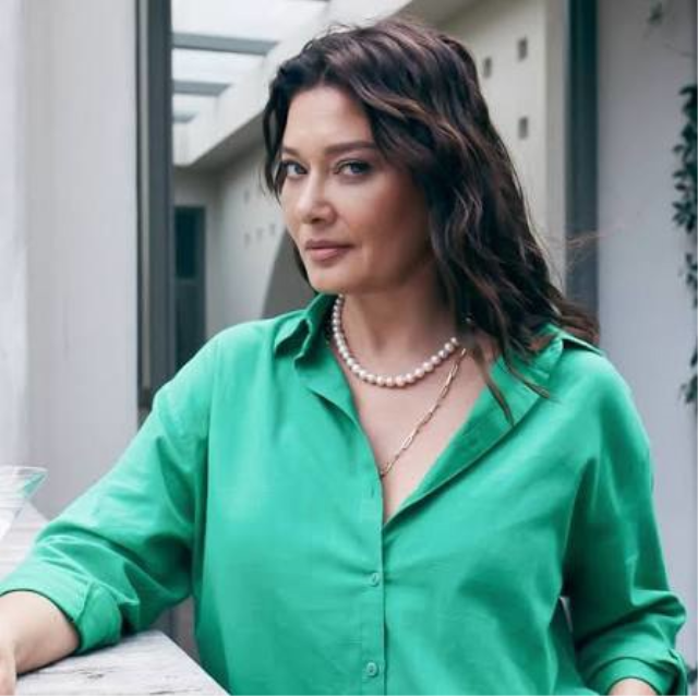Nurgül Yeşilçay'ın doğal hali gündem oldu! Rolü için bakın nelerden vazgeçmiş