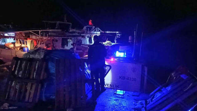 Ordu'da amatör balıkçının kayığı kıyıya vurdu, cesedi denizde bulundu
