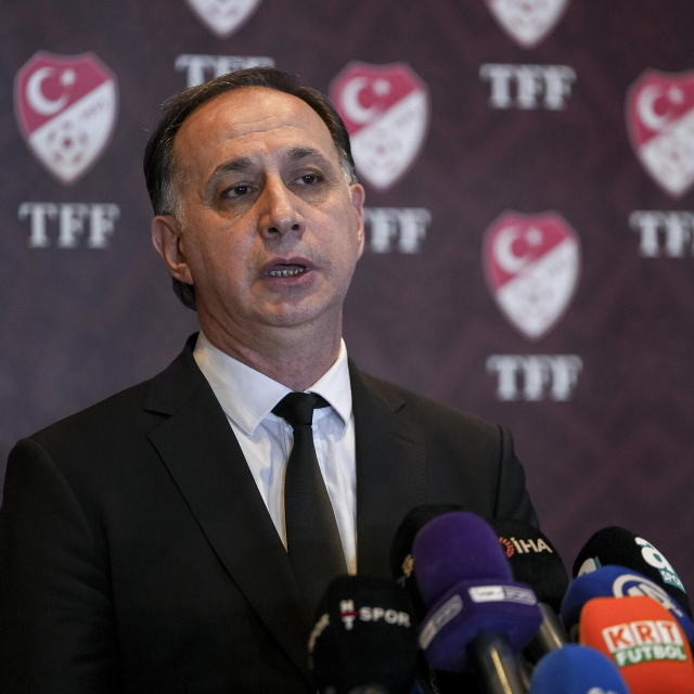 Türk futbolunda ortalık yangın yeri! TFF Başkanı Hacıosmanoğlu neden sessiz?