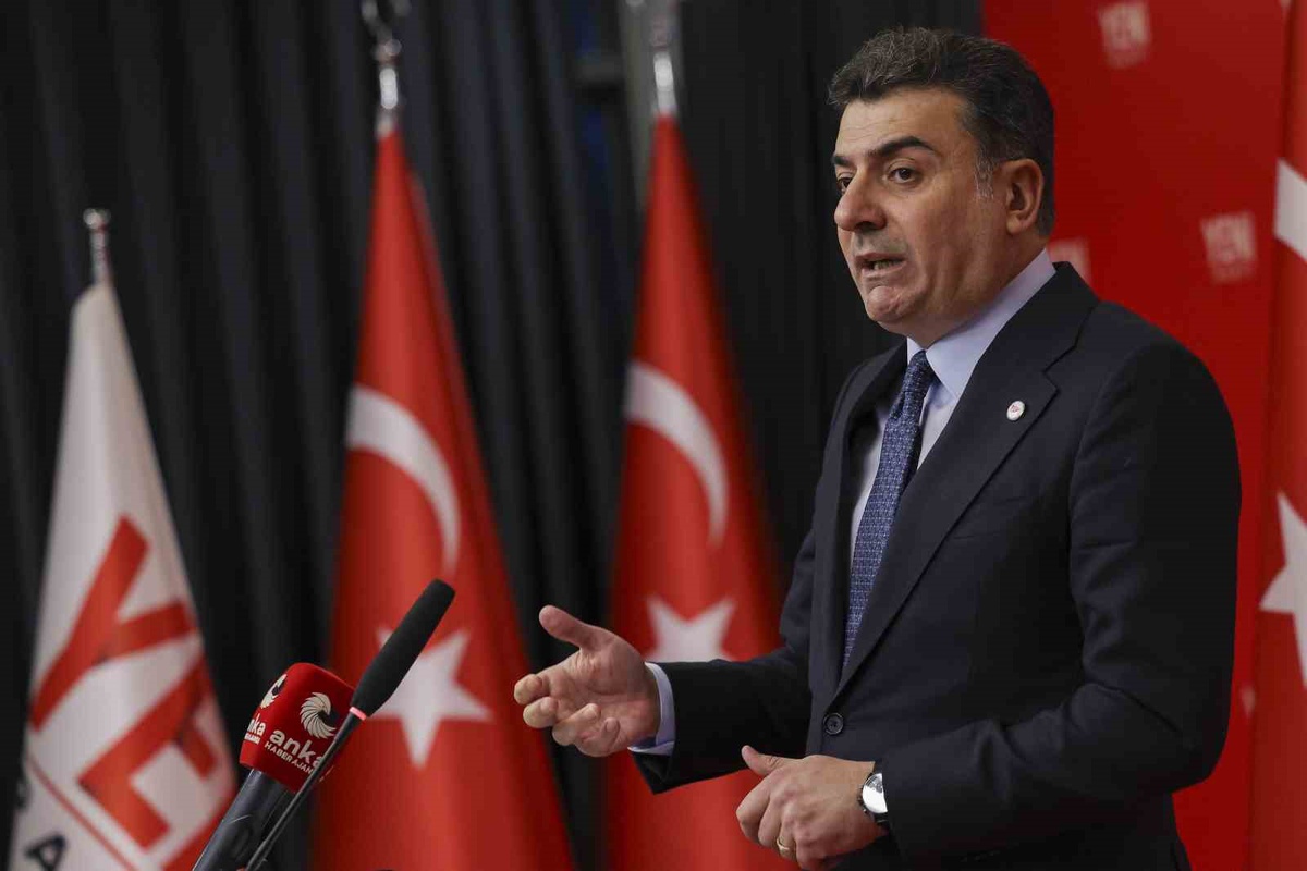 Emre, fon soruşturmasında AK Parti\'ye \'Bize bırakmayın\' dedi, Kaya\'ya aynı işlemi istedi