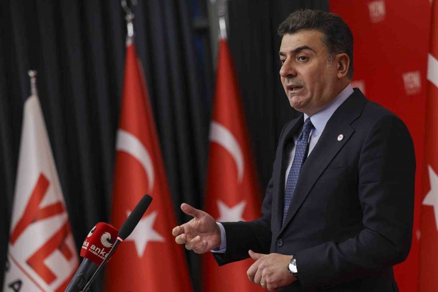 Emre, fon soruşturmasında AK Parti'ye 'Bize bırakmayın' dedi, Kaya'ya aynı işlemi istedi