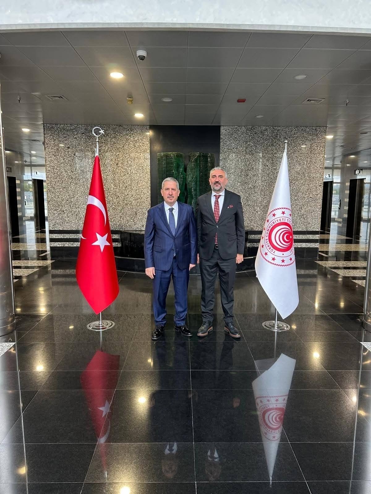 AESOB Başkanı Hatunoğlu, Ağrı esnafının sorunlarını Bakan Yardımcısı Gürcan'a iletti