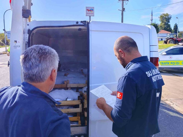 Akçakoca'da su ürünleri denetiminde esnafa nakil belgesi zorunluluğu hatırlatıldı
