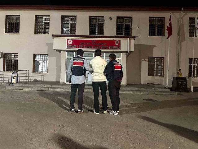 Ankara'da 6 yıl 3 ay hapis cezası bulunan FETÖ üyeliğinden aranan şahıs tutuklandı