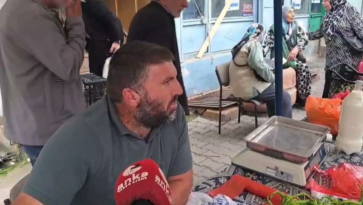 Artvin pazarındaki pazarcı, emeklilerin 23 bin lirayla alışveriş yapamadığını söyledi