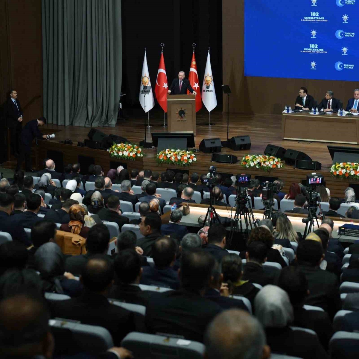 Başkan Yıldırım, Cumhurbaşkanı Erdoğan’a Bilecik’teki çalışmaları anlattı